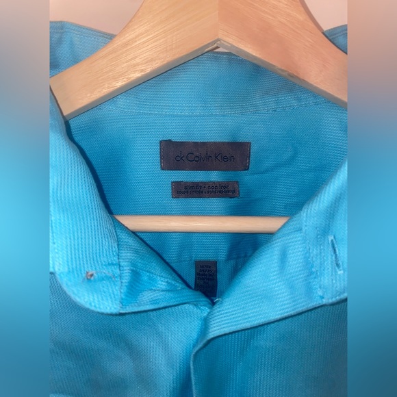 Light Blue Calvin Klein Button Up - Picture 1 of 3